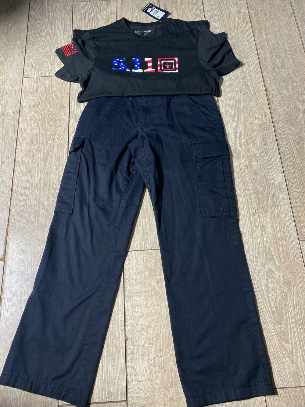 5.11 Tactical Series Pants Cargo Black Police Utility Outdoors Pants & T Shirt